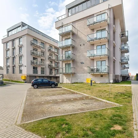Jasny Sun Seasons 24 Z Umeblowanym Balkonem I Parkingiem By Renters Appartamento